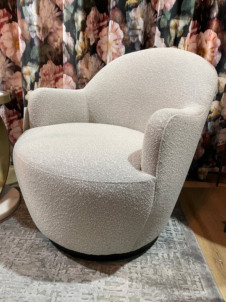 Rae Chair