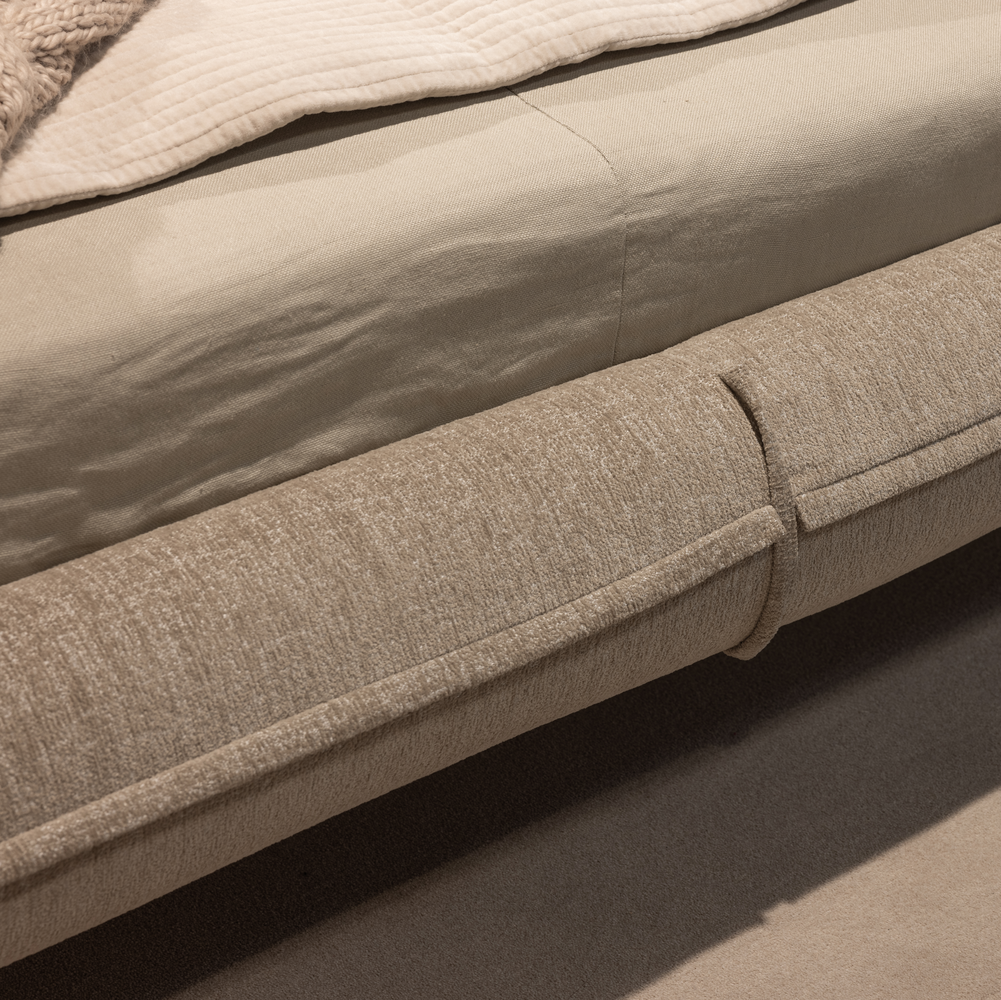 Arrondi Bed