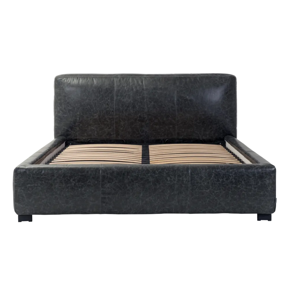 Shabby Bed - Interior Living