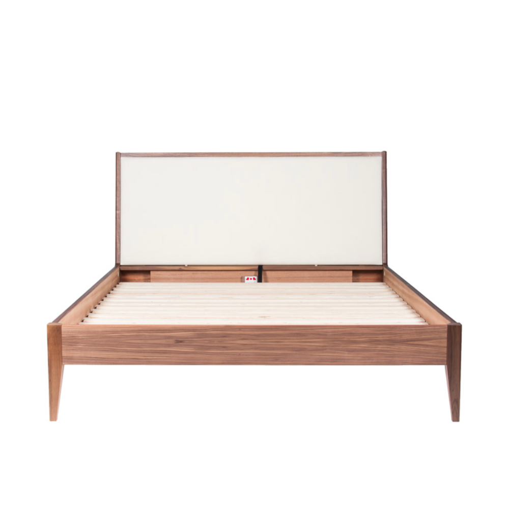 Leila Bed