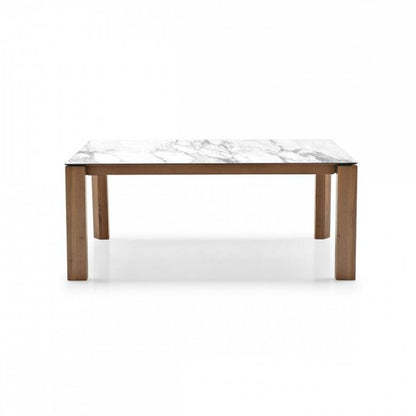 Omnia Extendable Table