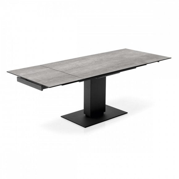 Echo Pedestal-Base Extendable Table