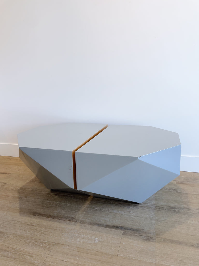 Gema Cocktail Table