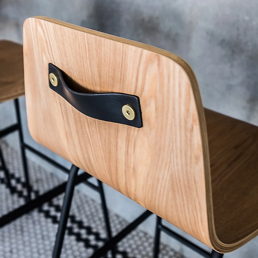 Lecture Bar Stool
