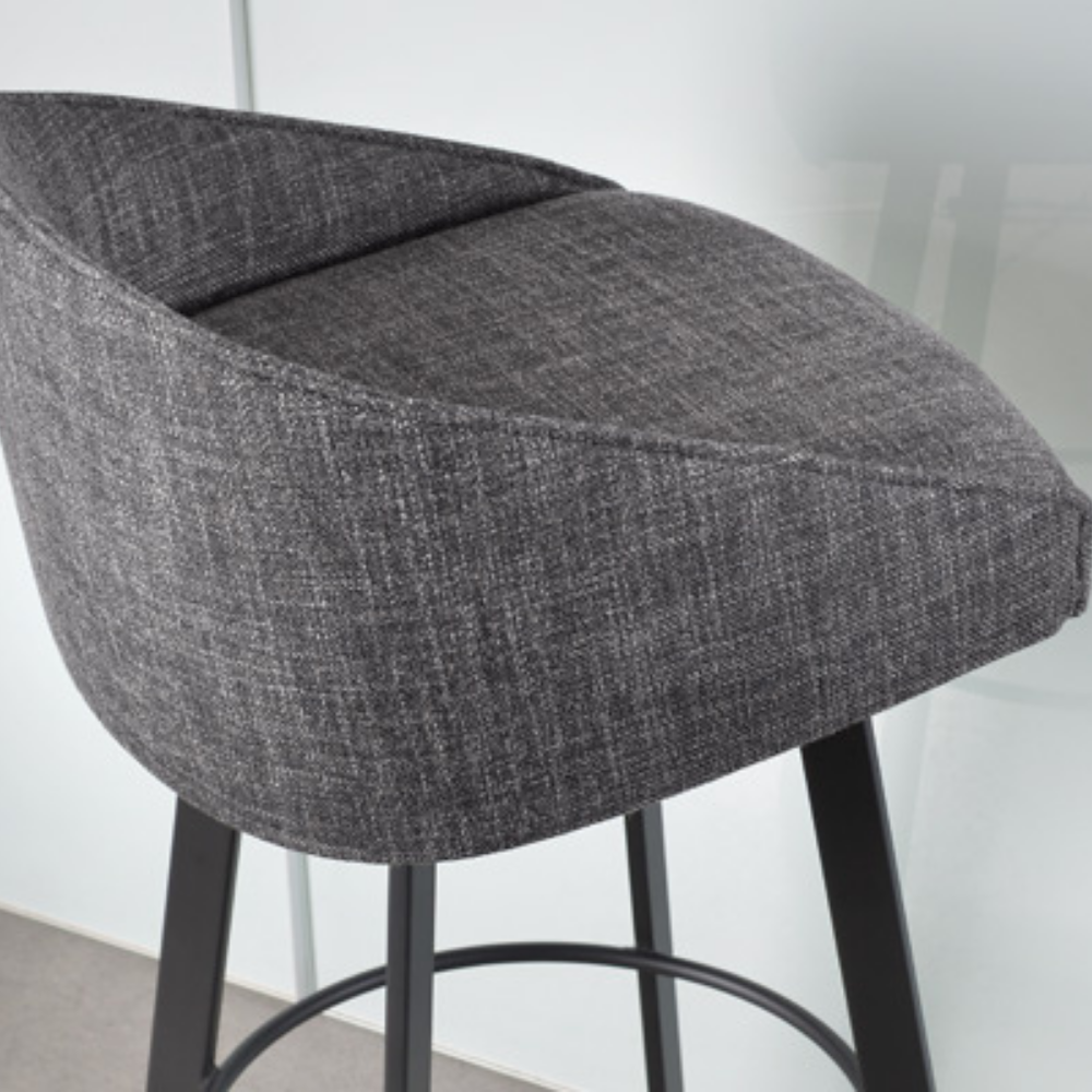 Liv Stool
