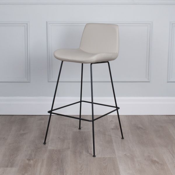 Capri Stool